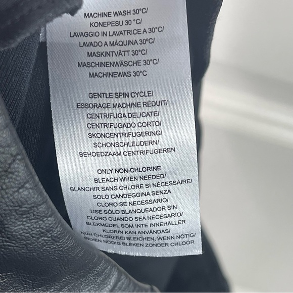 Lysse Faux Vegan Leather High Rise Black Pull On Leggings Women's Size XL - Picture 11 of 12